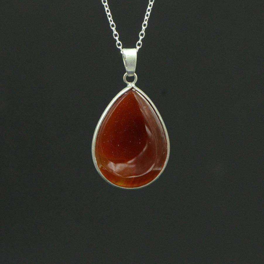 Pendentif "Ancrage Doux"Goutte en Cornaline - lespierresdubienetre