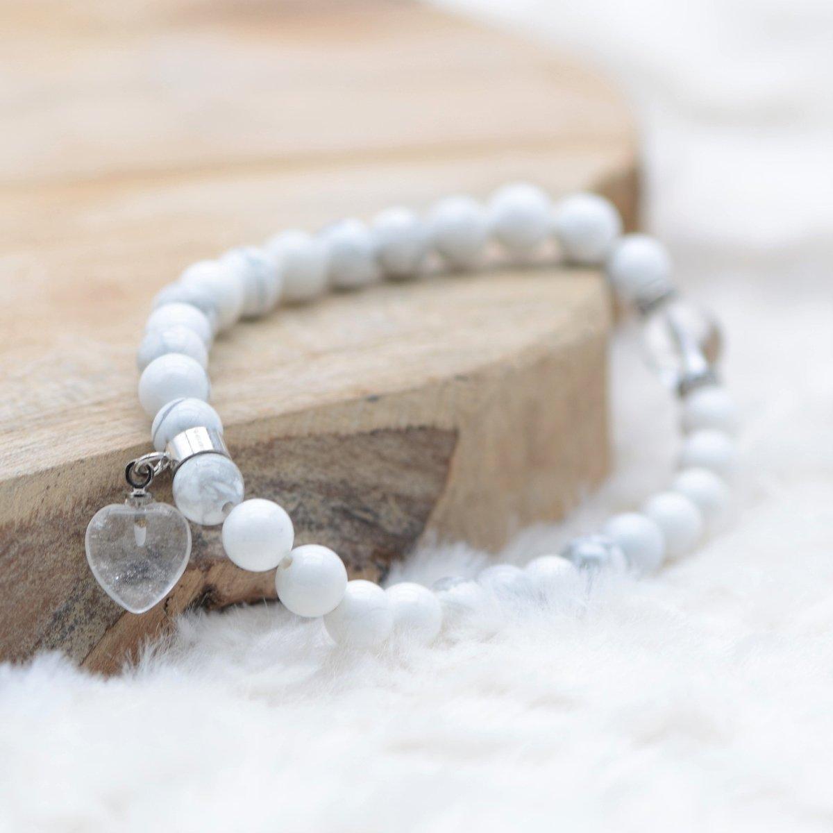 Bracelet "Patience" en Howlite (Cœur en Quartz) - lespierresdubienetre